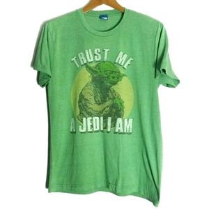 Star Wars Yoda Mens M Green Jedi T-shirt
